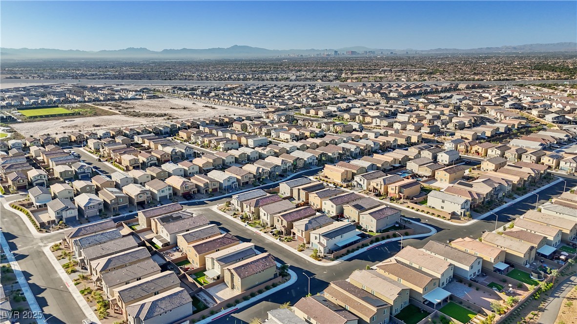 1896 Jamie Brook Place