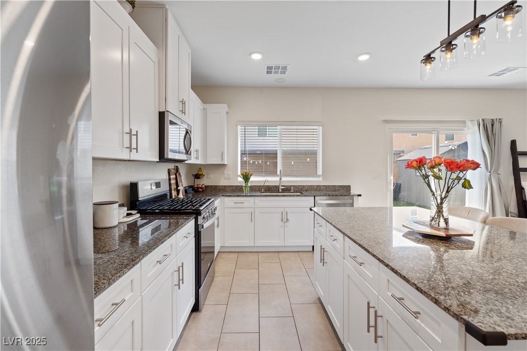 1896 Jamie Brook Place