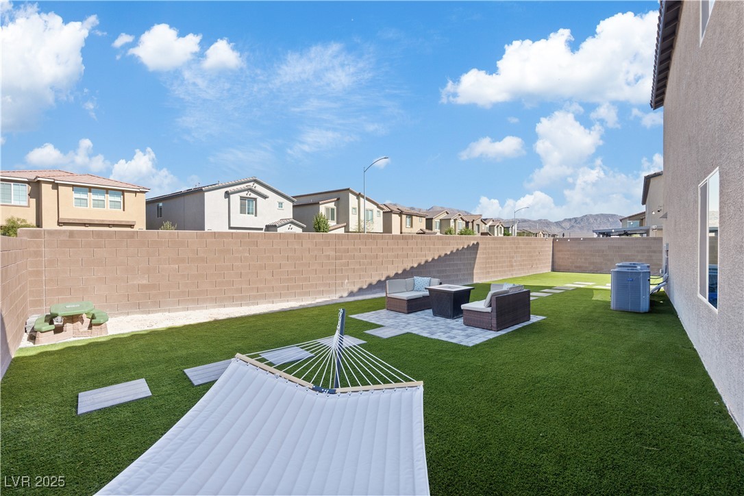 1896 Jamie Brook Place