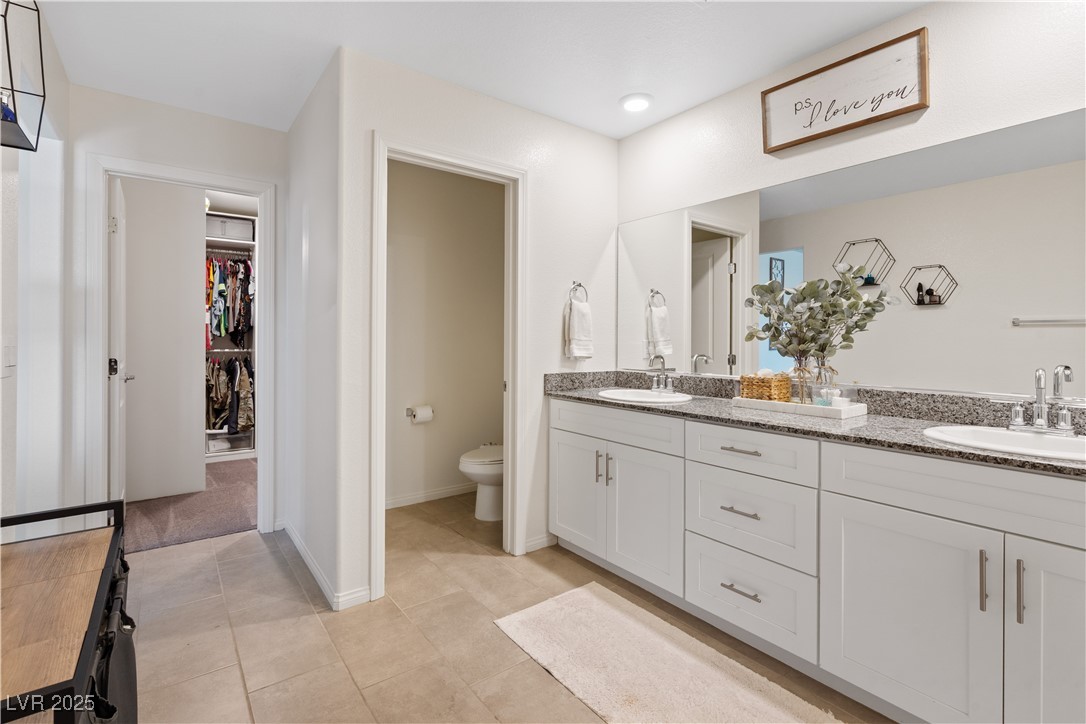 1896 Jamie Brook Place