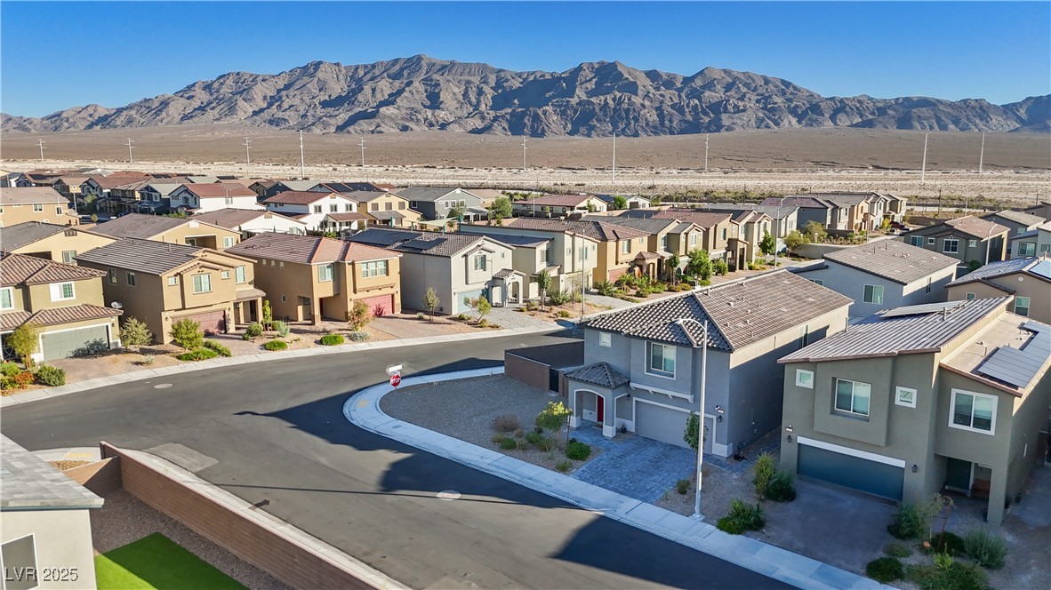 1896 Jamie Brook Place