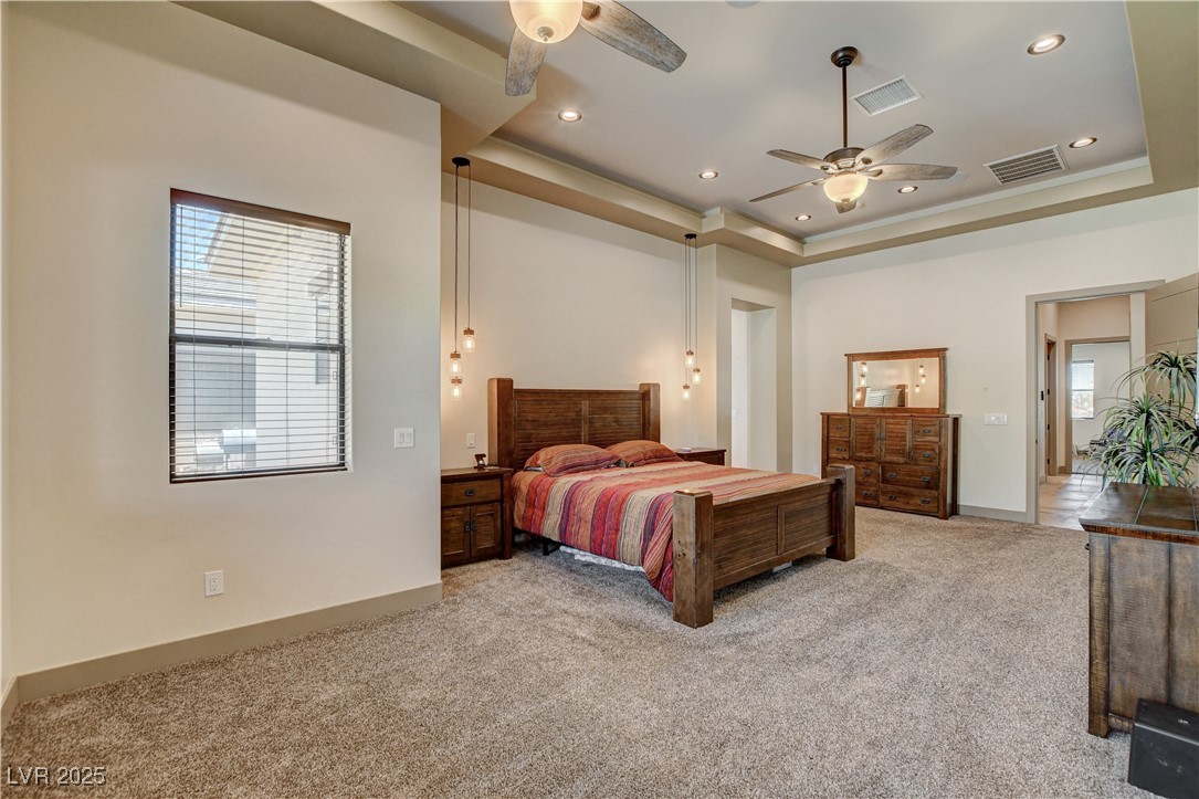 5025 North Chieftain Street