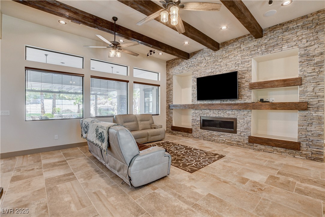 5025 North Chieftain Street