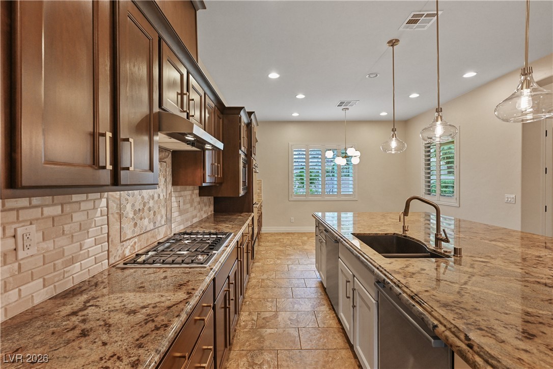 9747 Cathedral Pines Avenue