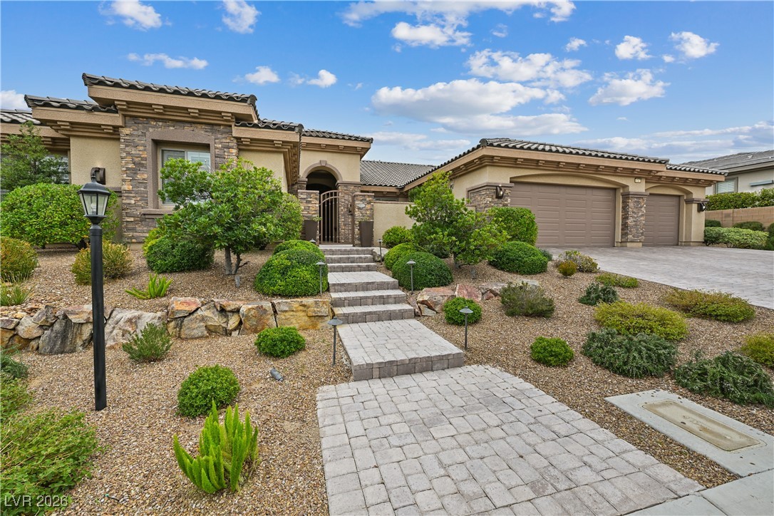 9747 Cathedral Pines Avenue