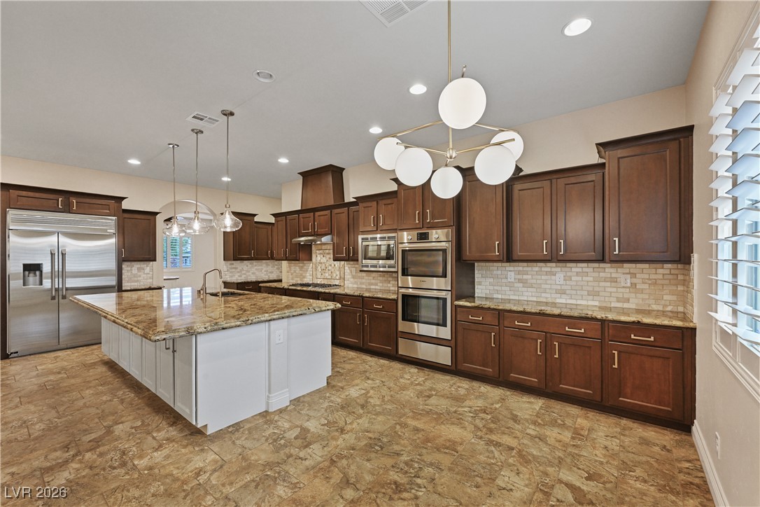 9747 Cathedral Pines Avenue