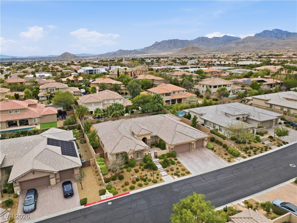 9747 Cathedral Pines Avenue