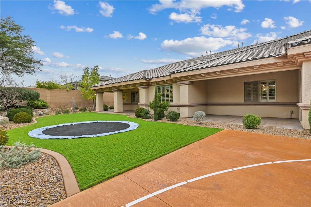 9747 Cathedral Pines Avenue