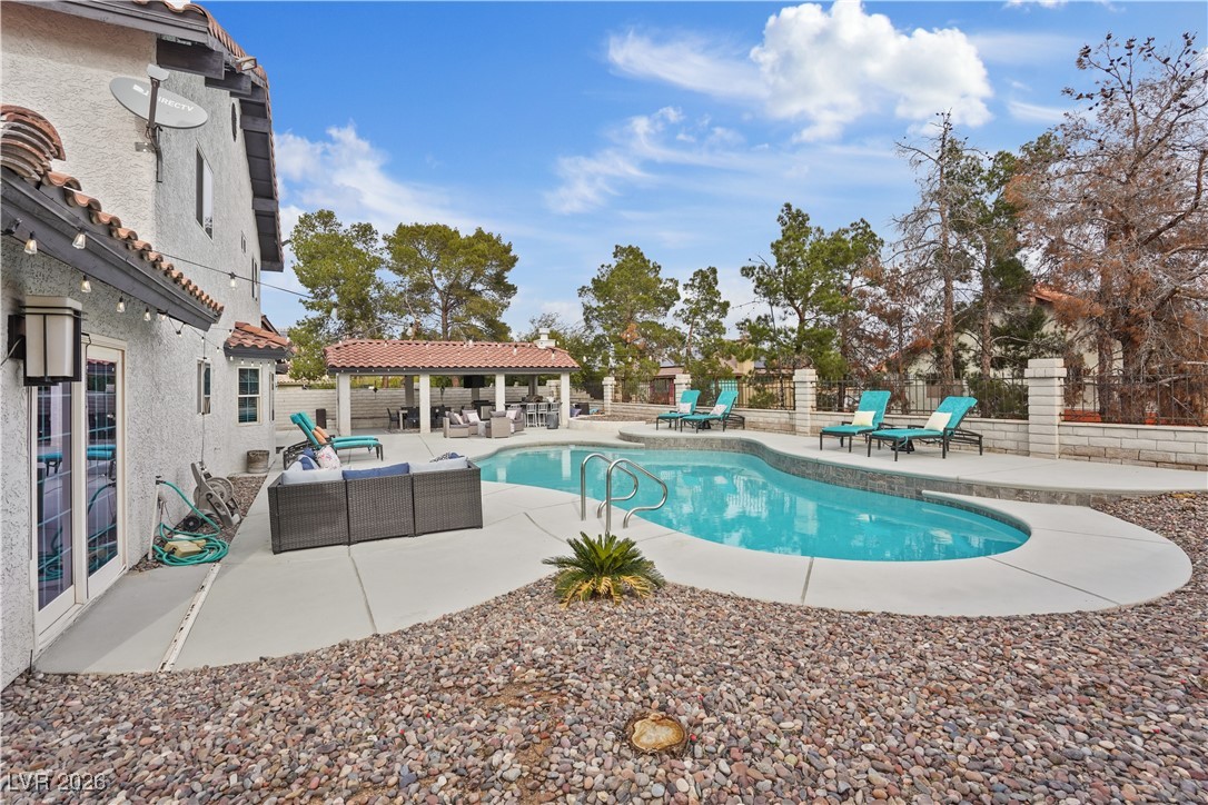 3370 Heavenly View Court