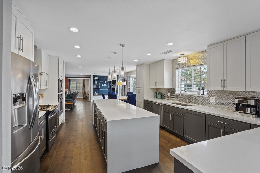 3370 Heavenly View Court