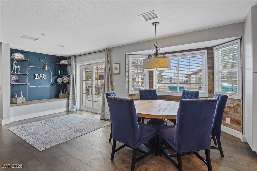 3370 Heavenly View Court