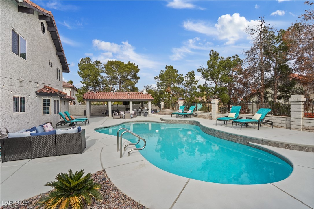 3370 Heavenly View Court