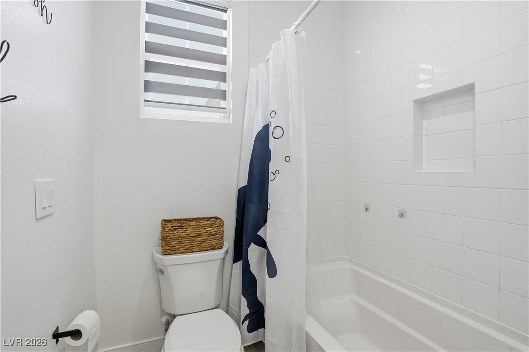 10125 Pleasant Knoll Avenue