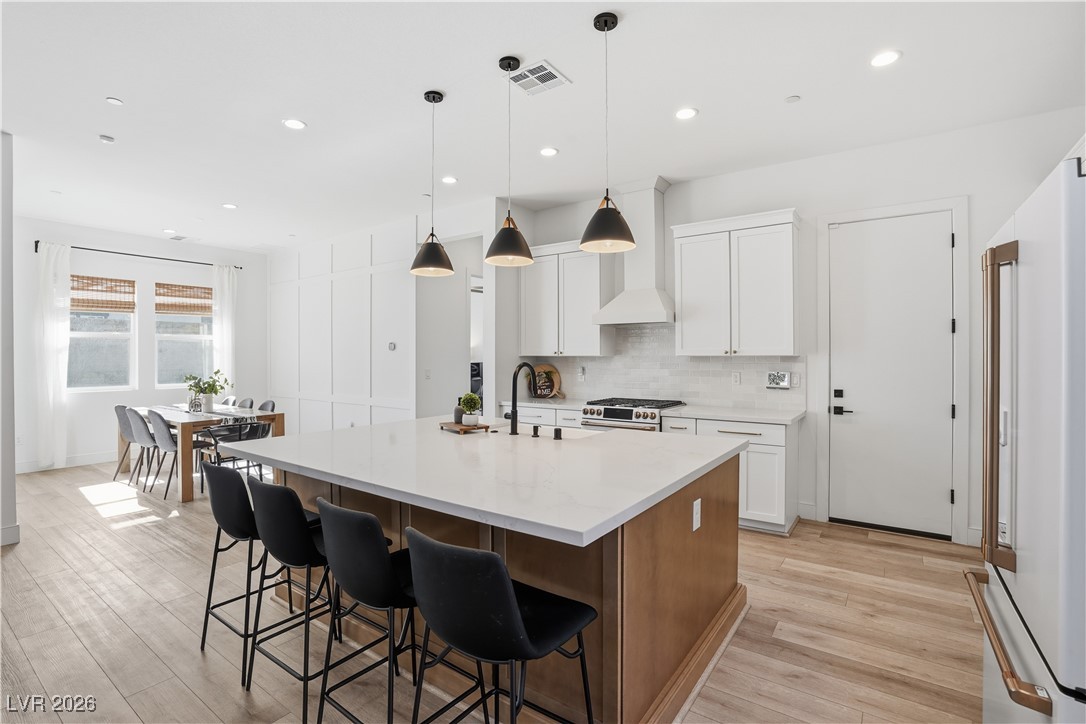 10125 Pleasant Knoll Avenue