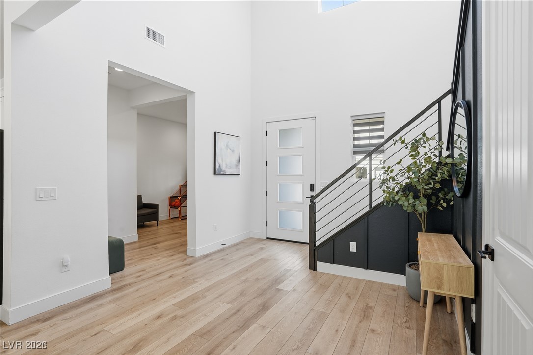 10125 Pleasant Knoll Avenue