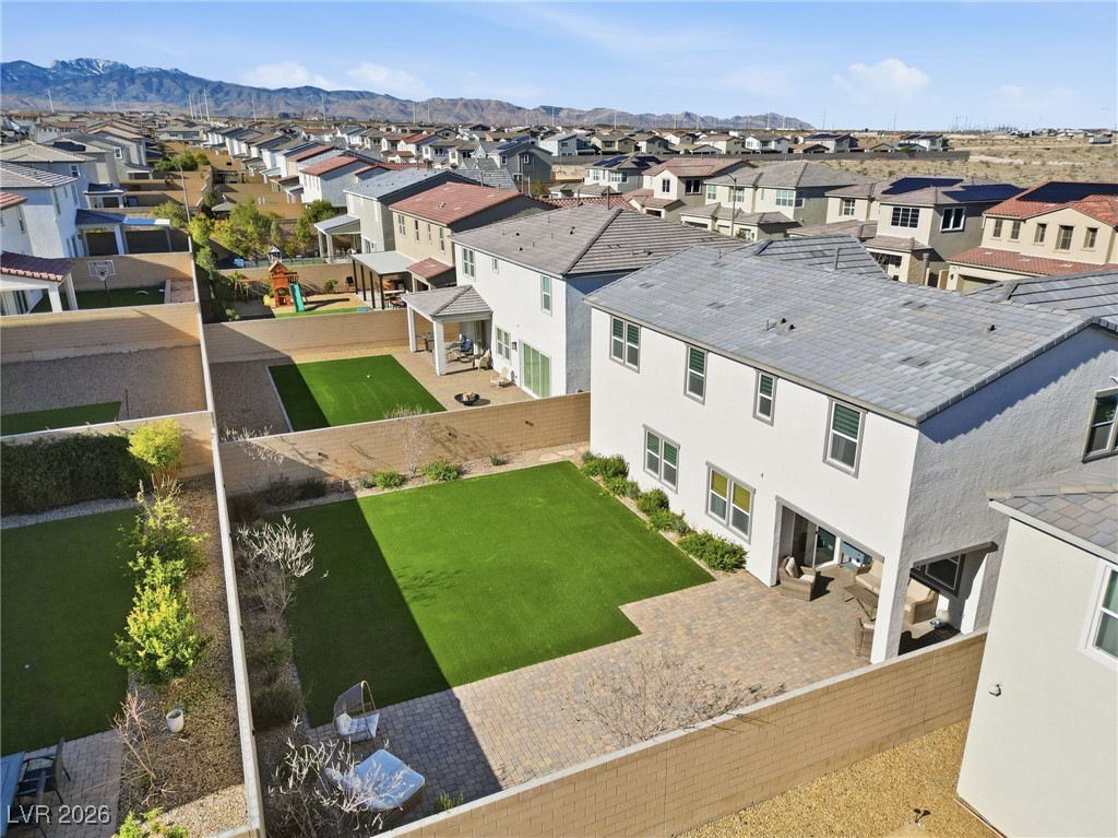 10125 Pleasant Knoll Avenue