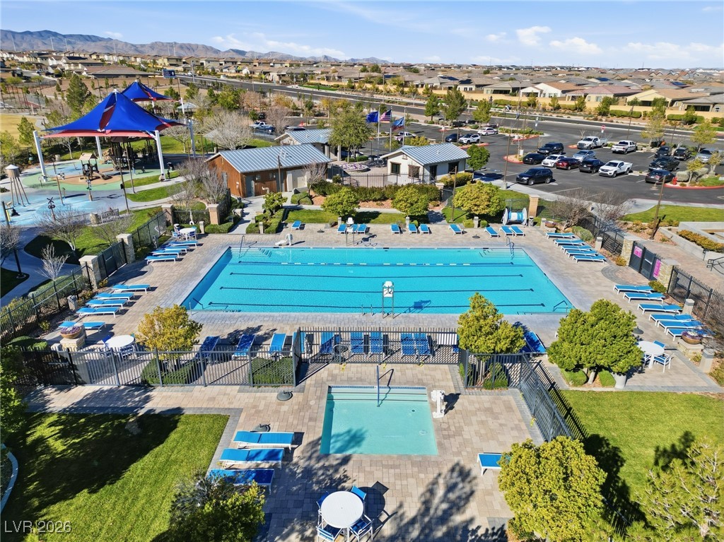 10125 Pleasant Knoll Avenue