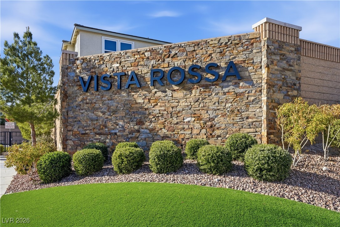 10125 Pleasant Knoll Avenue