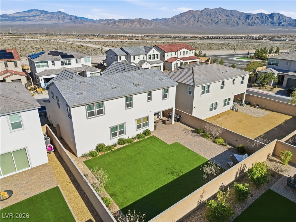 10125 Pleasant Knoll Avenue