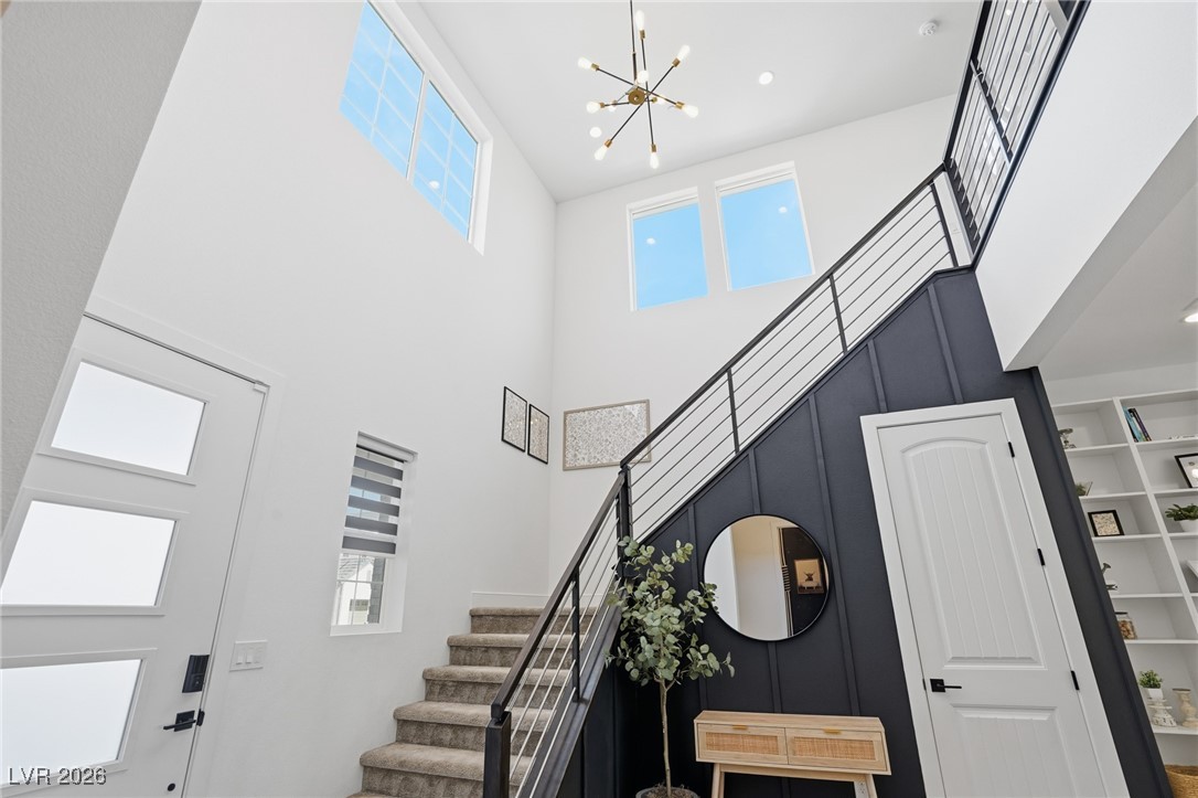 10125 Pleasant Knoll Avenue