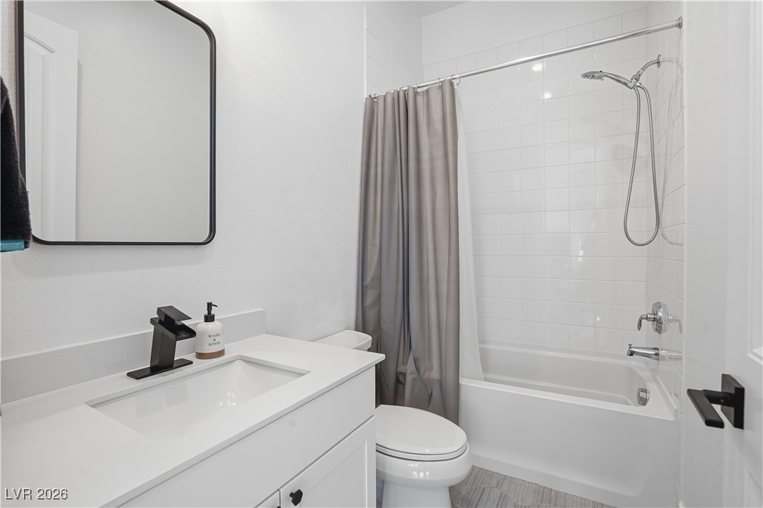 10125 Pleasant Knoll Avenue