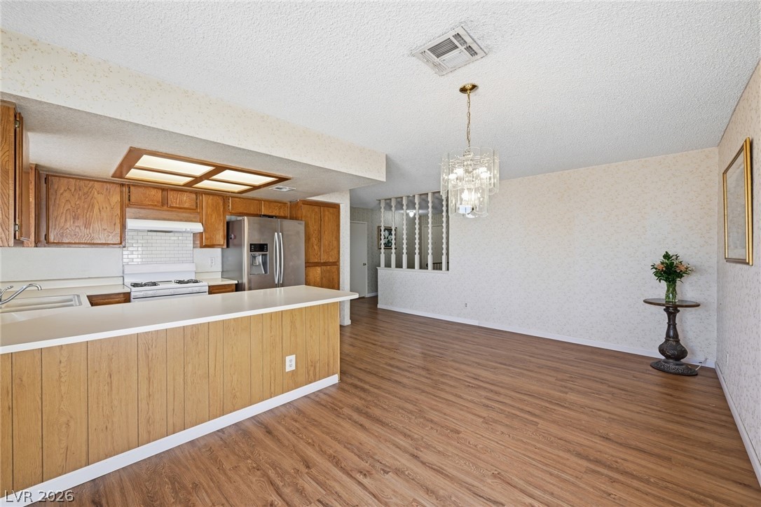 439 Sunburst Drive