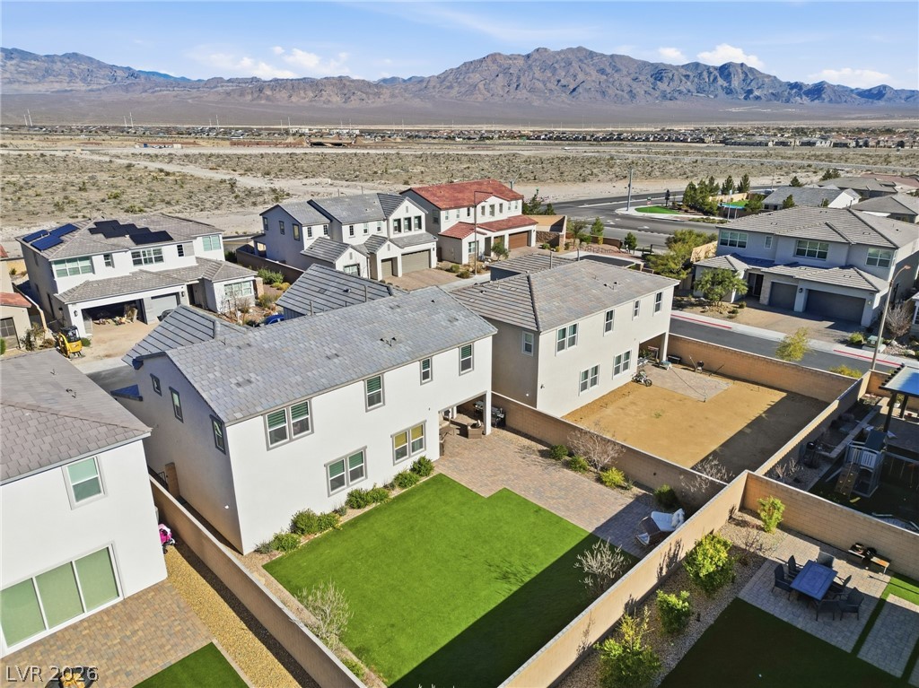 10125 Pleasant Knoll Avenue