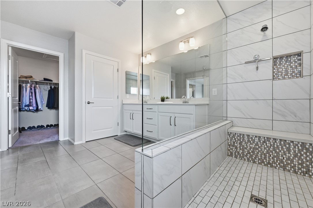 9518 Ridgeglen Court