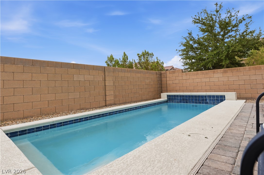 9518 Ridgeglen Court