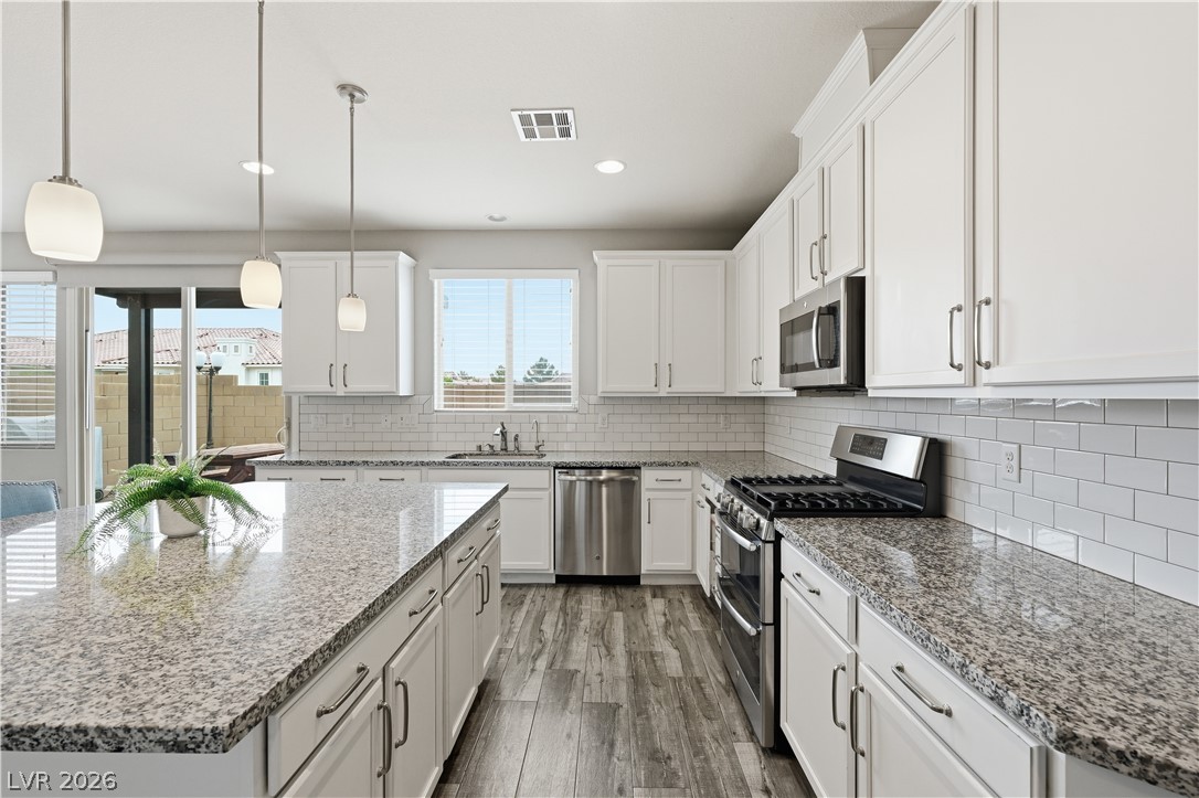 9518 Ridgeglen Court