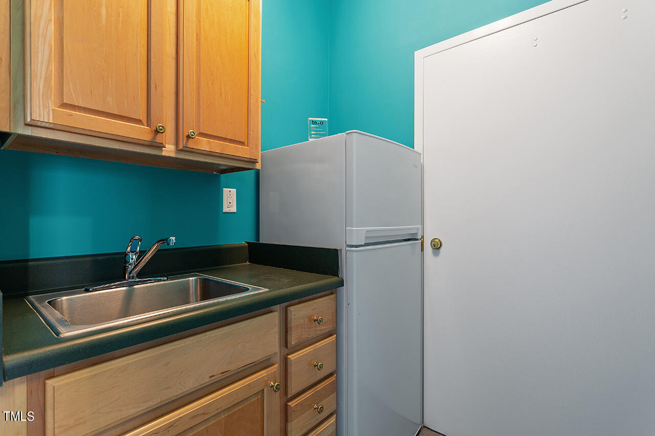 727 W Hargett Street Unit: 203