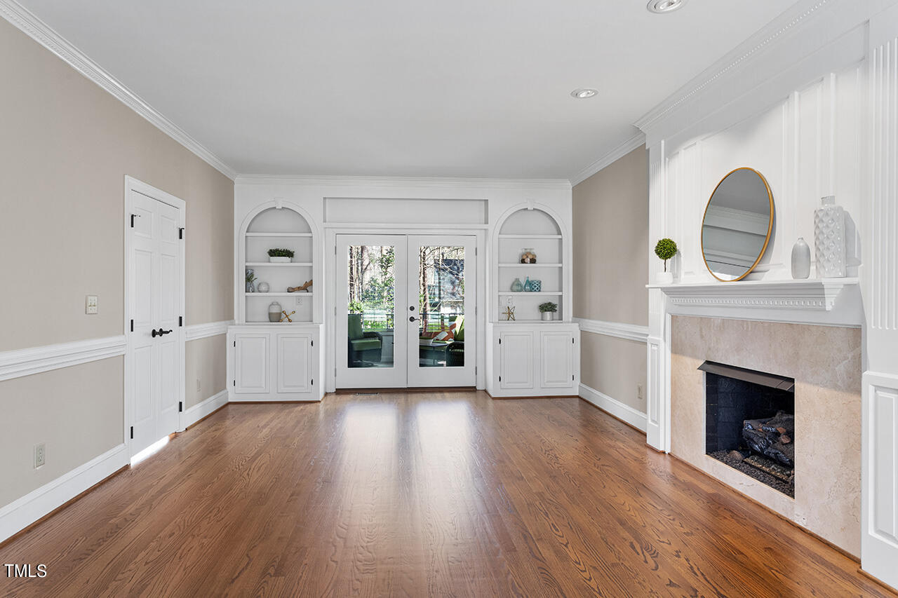 105 Lochside Drive