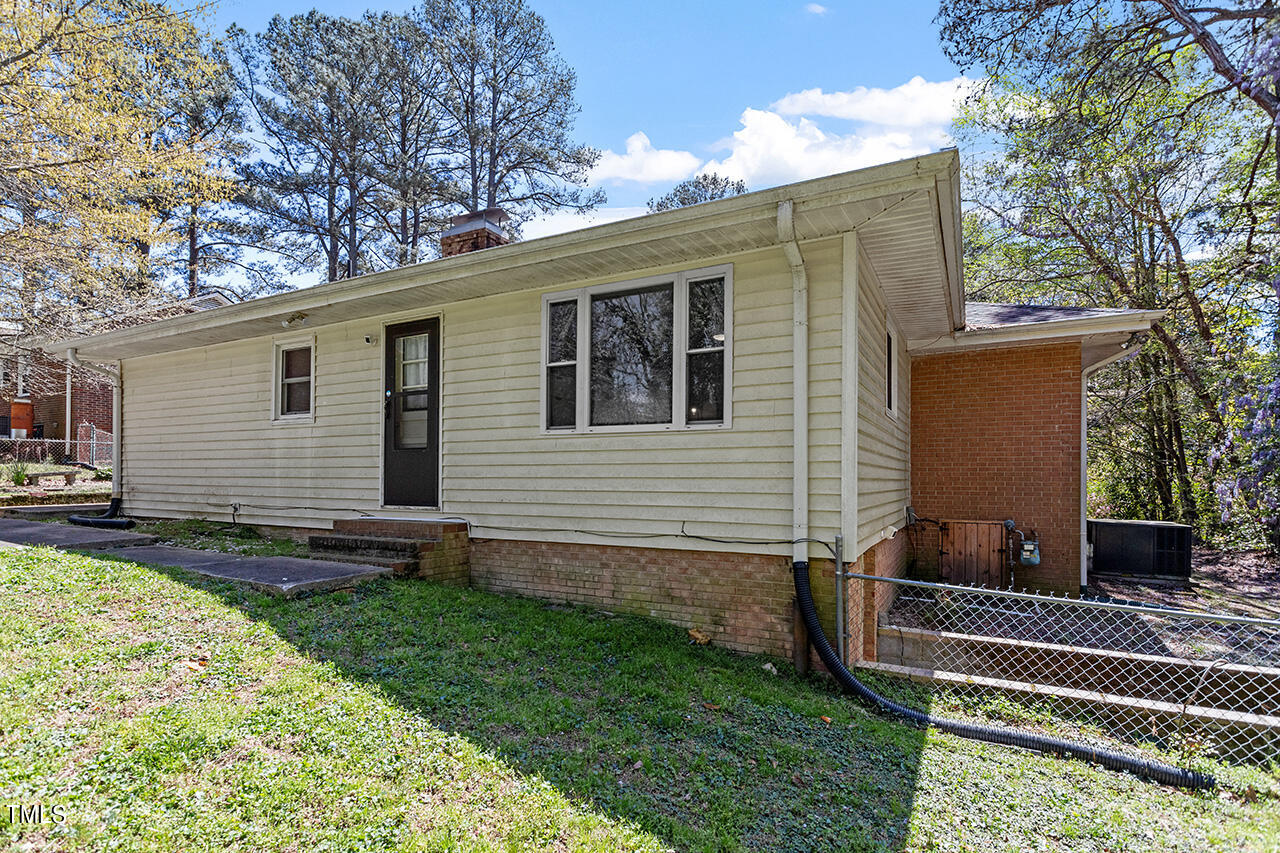 123 Powell Drive