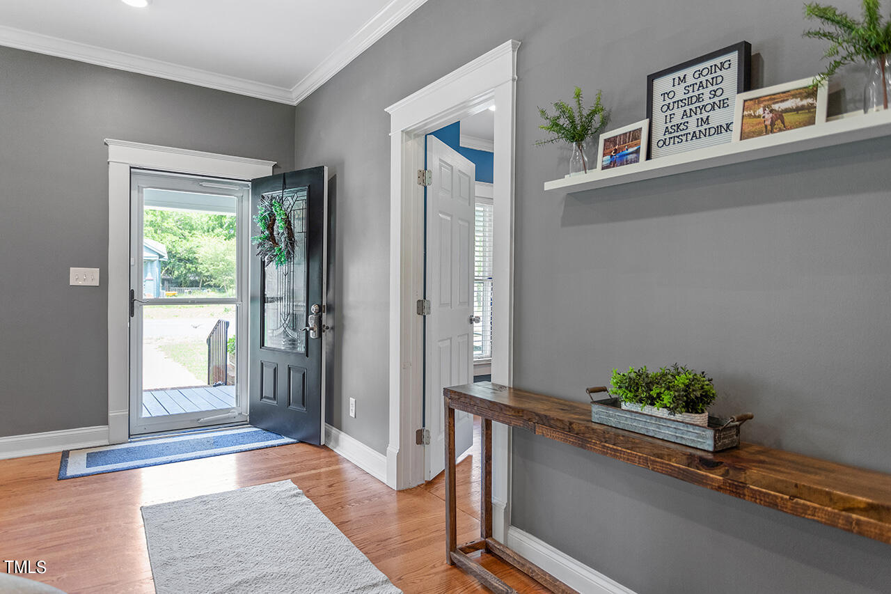 190 Porch Swing Lane