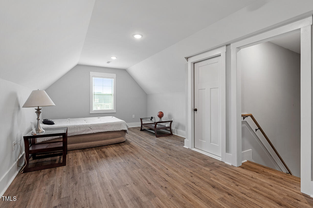 1711 Bedfordshire Road