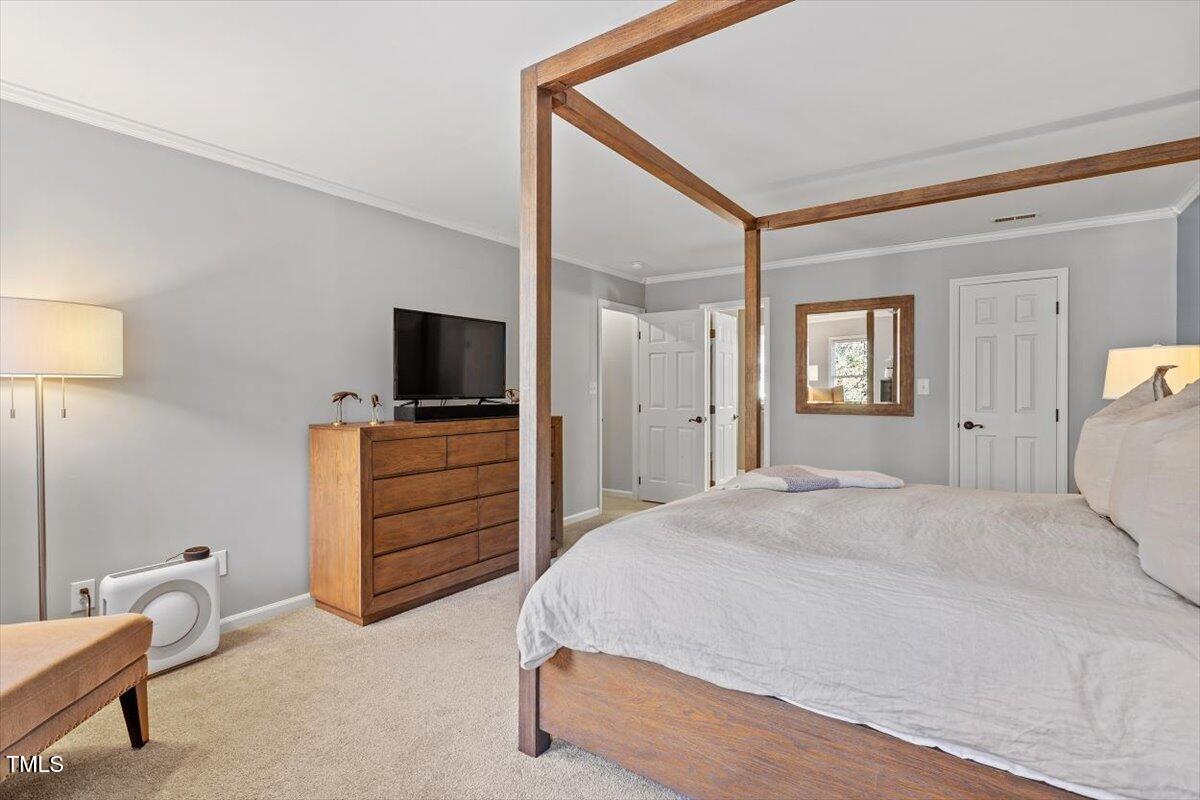 7004 Cedar Bend Court