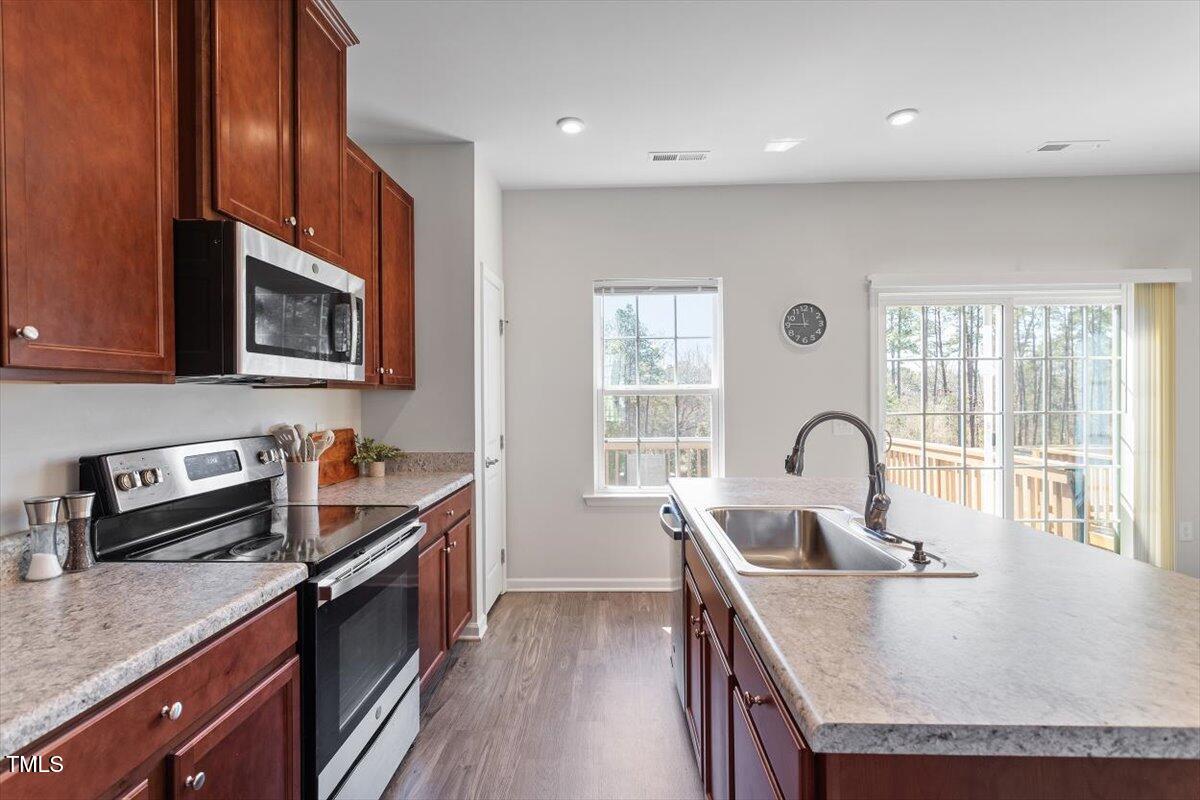 515 Autumn Cure Court