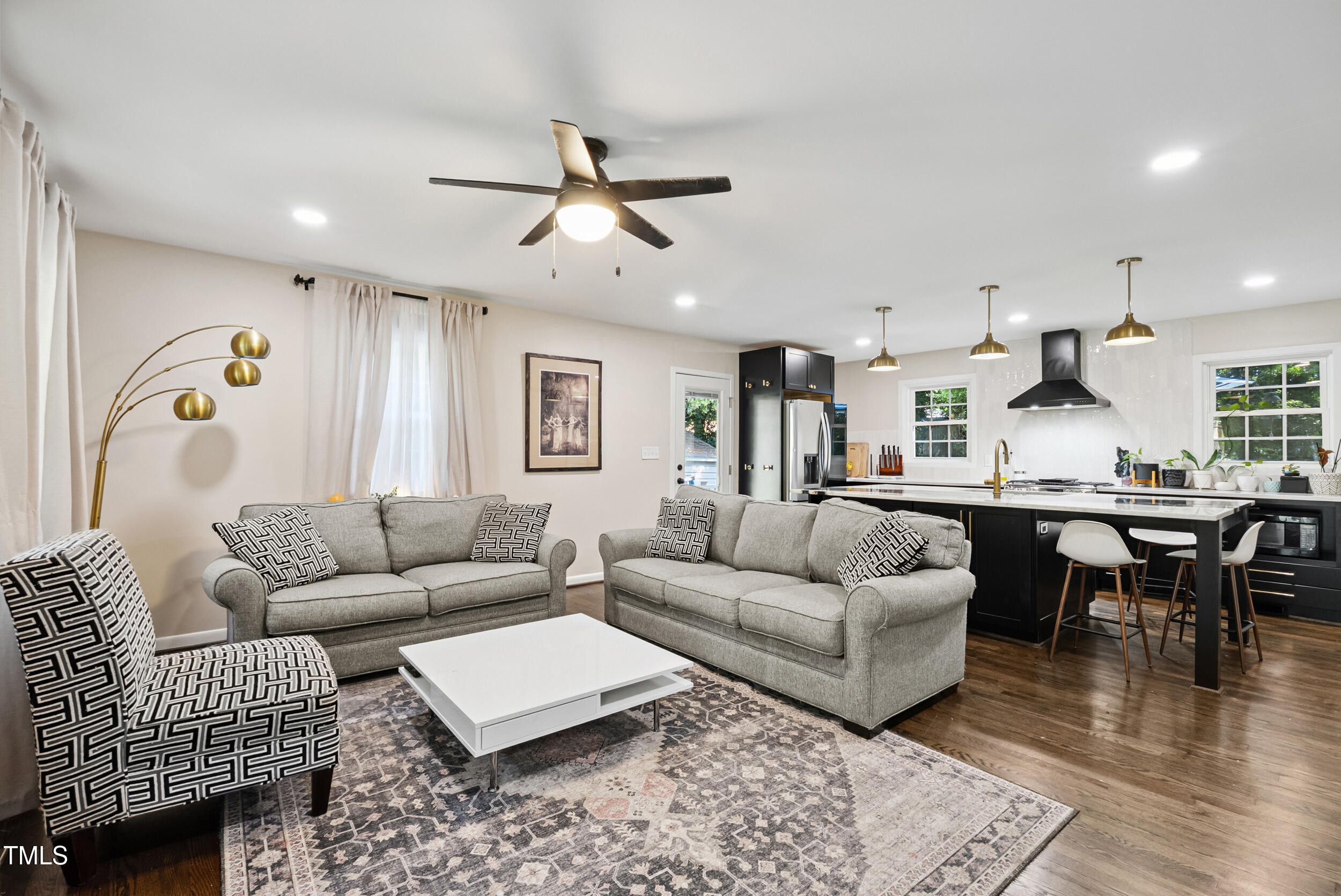 3228 Ward Road