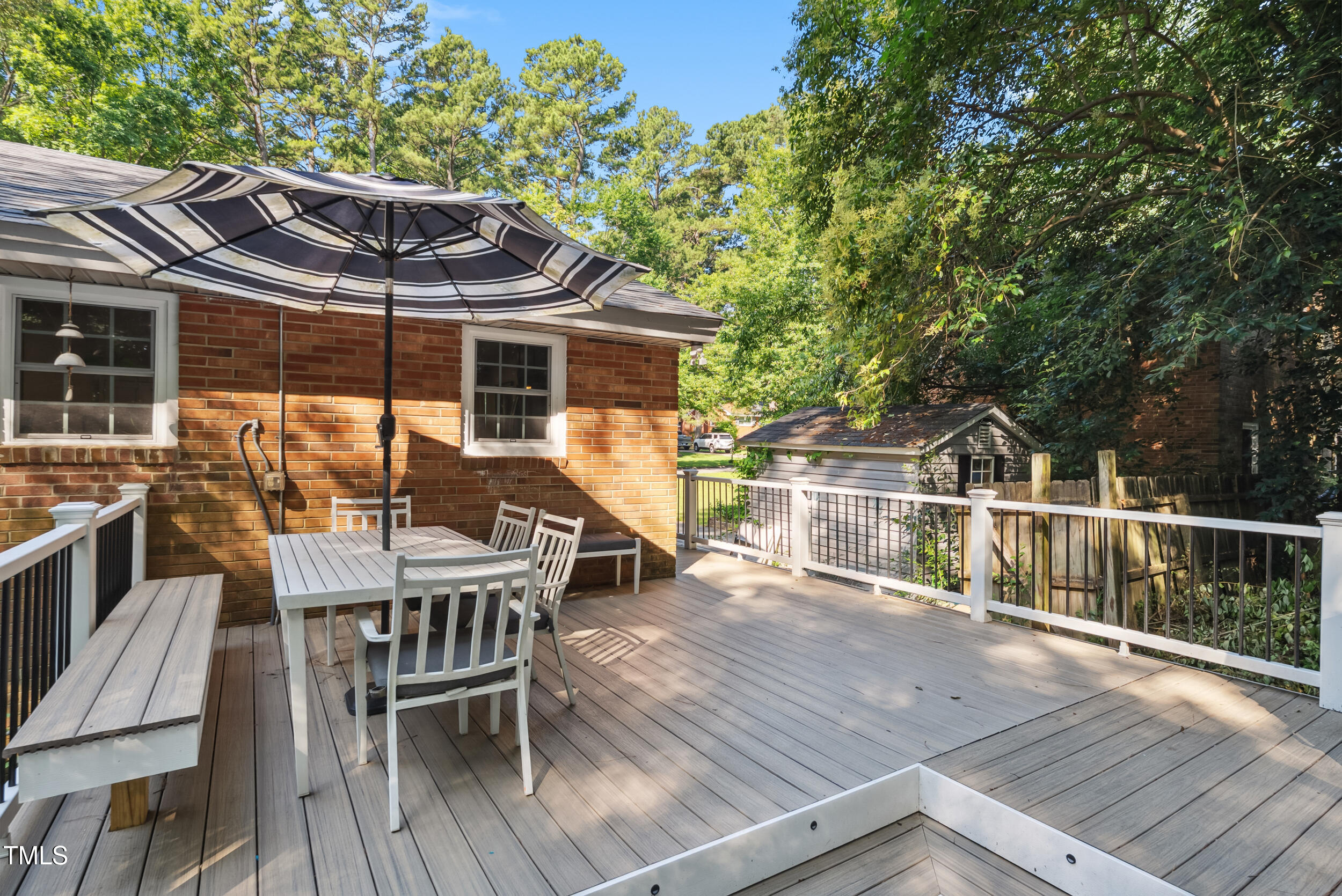 3228 Ward Road