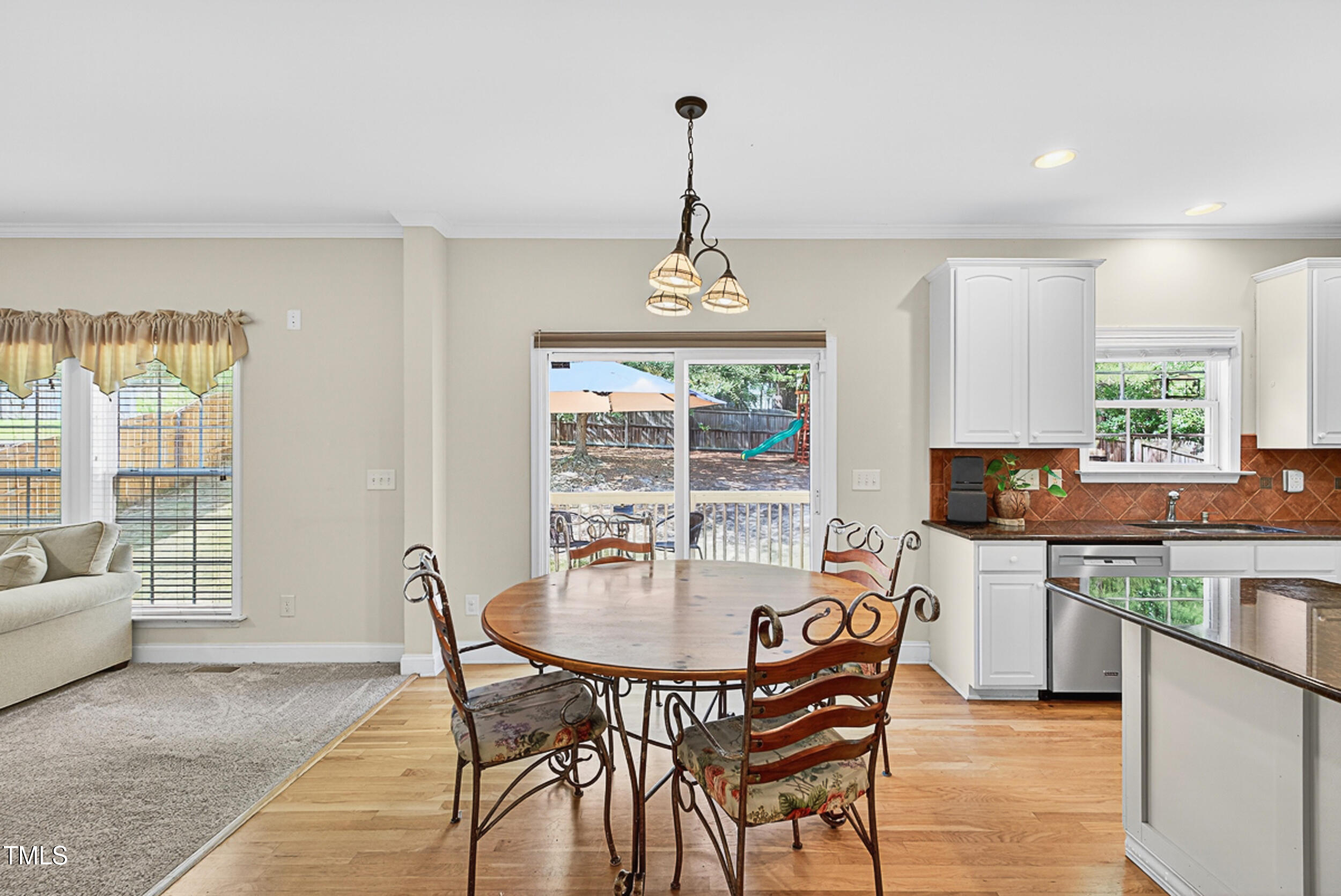 1124 Woodlands Creek Way