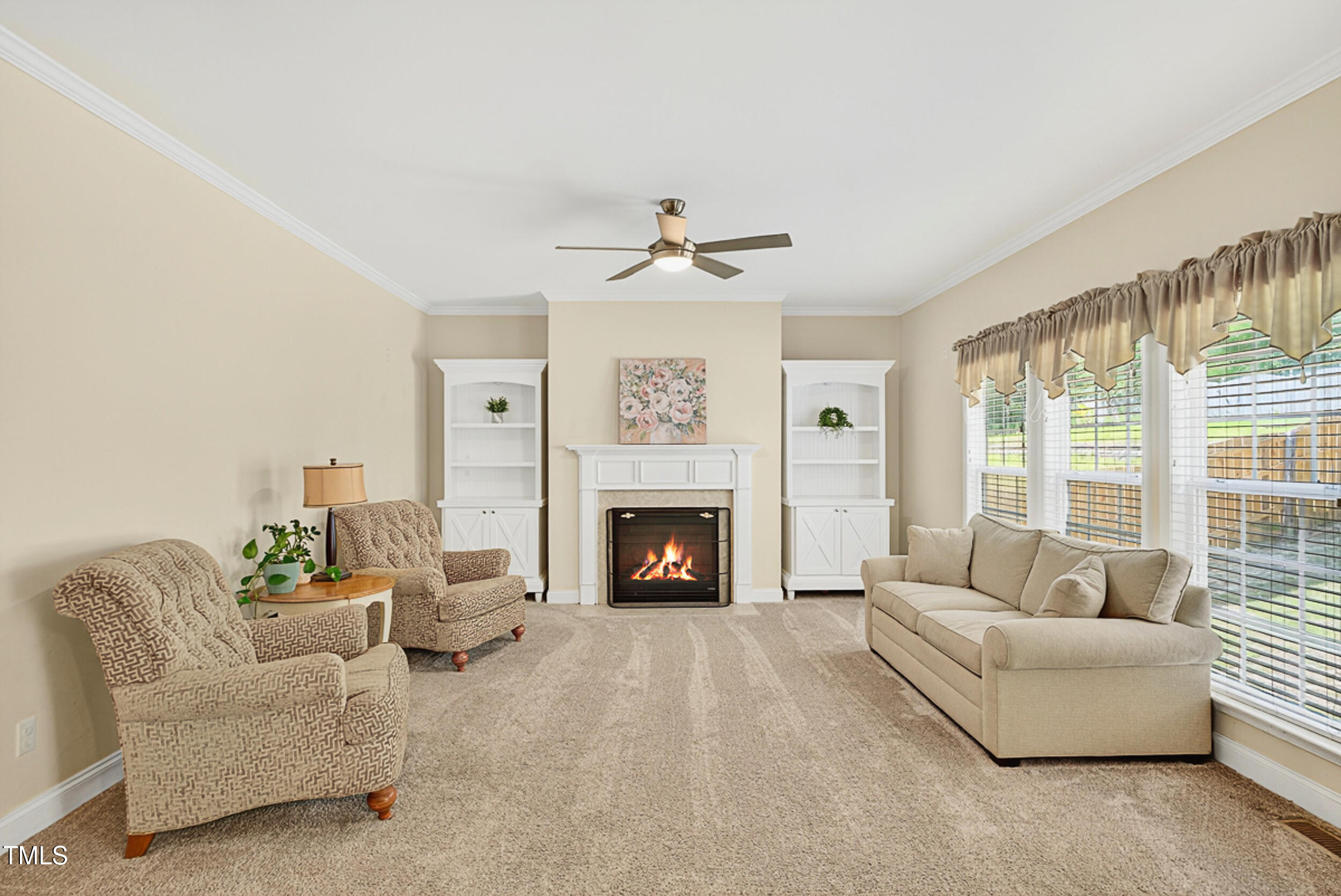 1124 Woodlands Creek Way