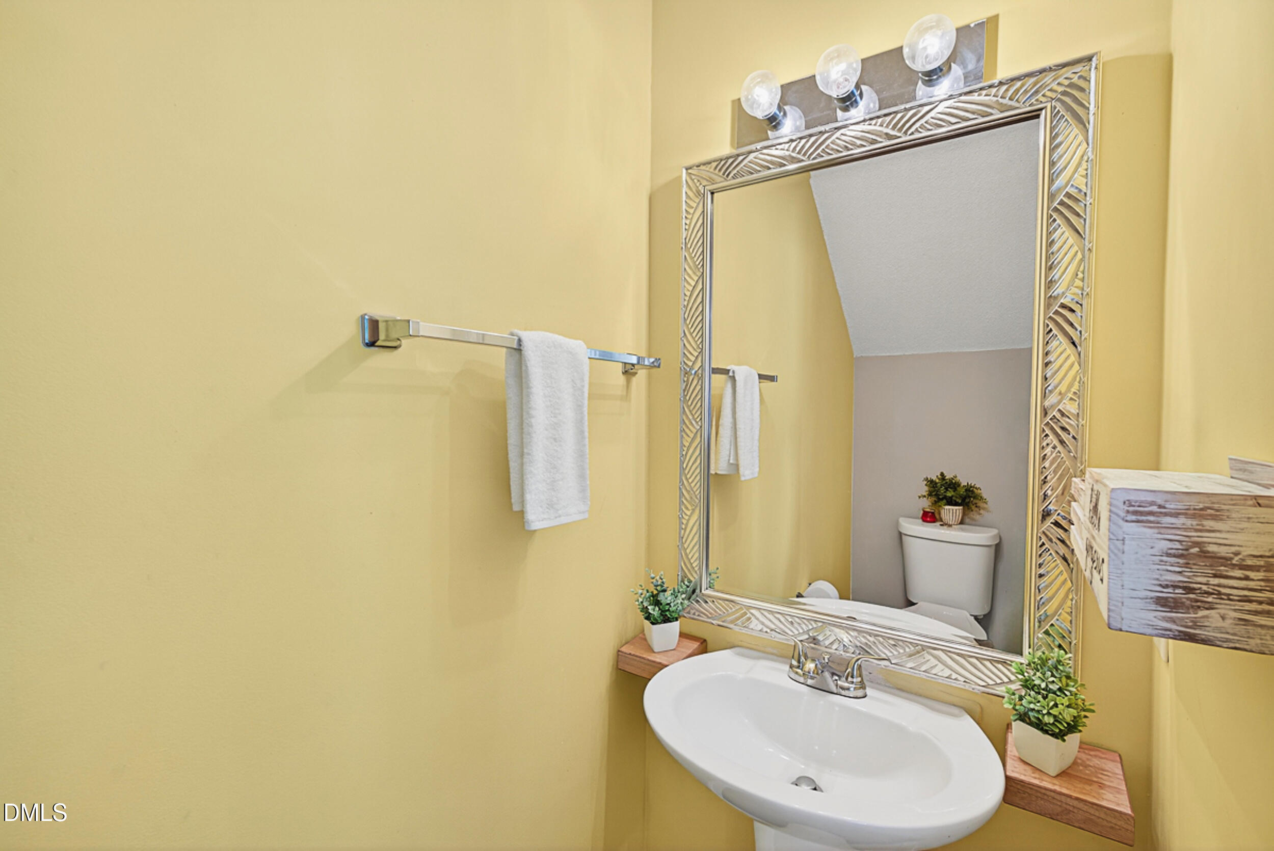 5351 Cog Hill Court, Raleigh