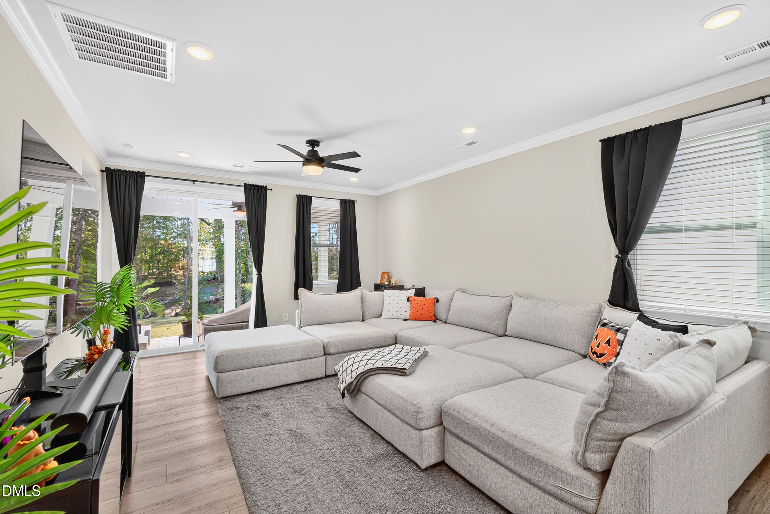143 Umbrella Way Way, Garner
