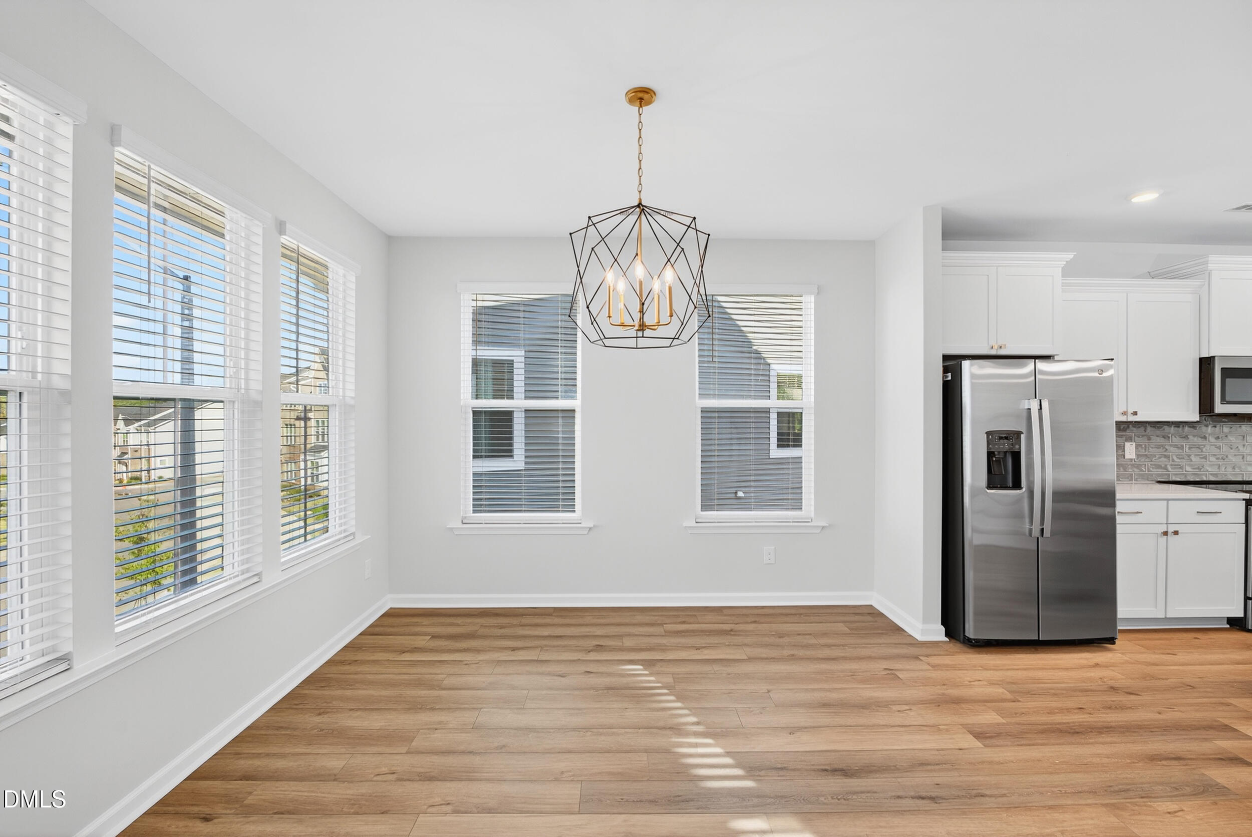 335 Chesapeake Commons Street