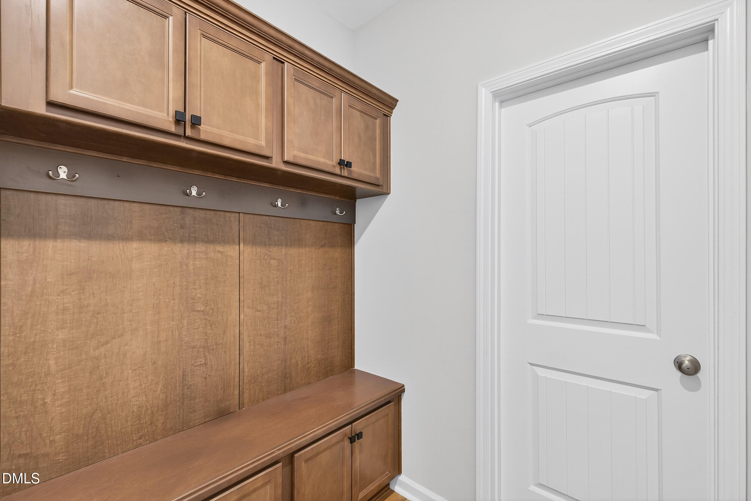 315 Chesapeake Commons Street