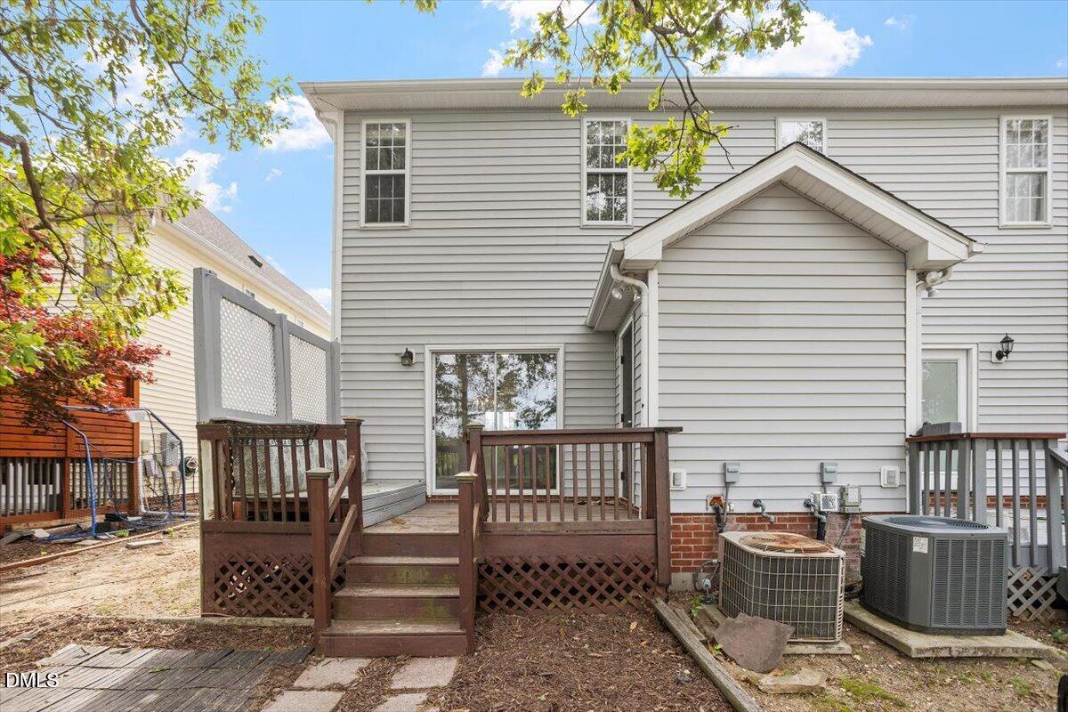 5351 Cog Hill Court
