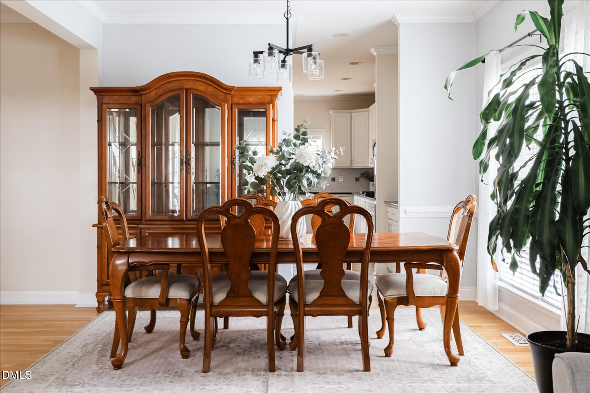 1124 Woodlands Creek Way