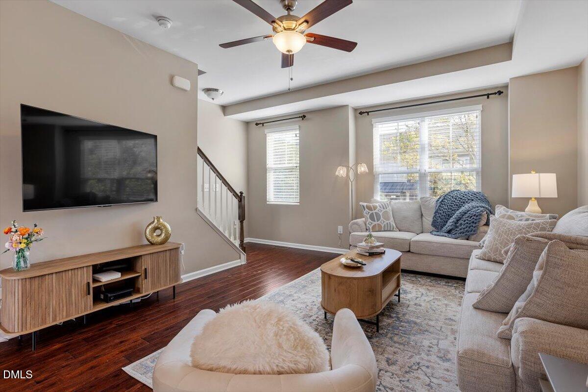 1427 Crafton Way