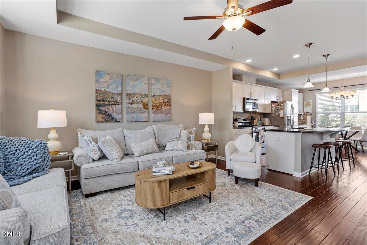 1427 Crafton Way