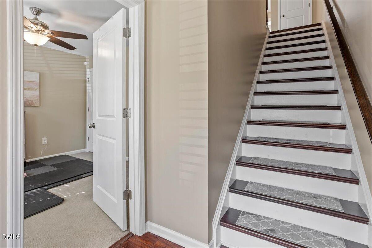 1427 Crafton Way